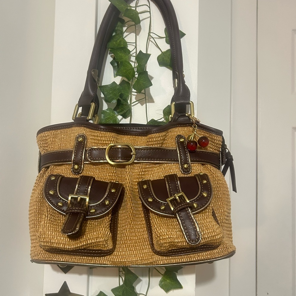Y2K Brown and Tan Women's Shoulder Bag With Pockets